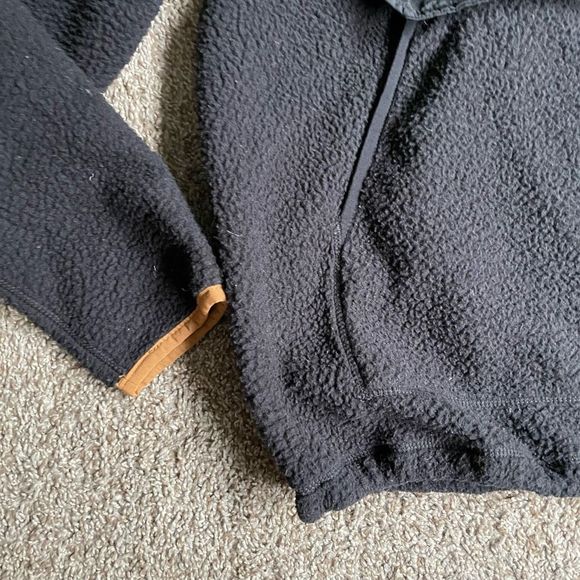 Carharrt Women's Pullover M Relaxed Fit Black Tan Fleece 1/4 Button Pocket Warm - Picture 4 of 14